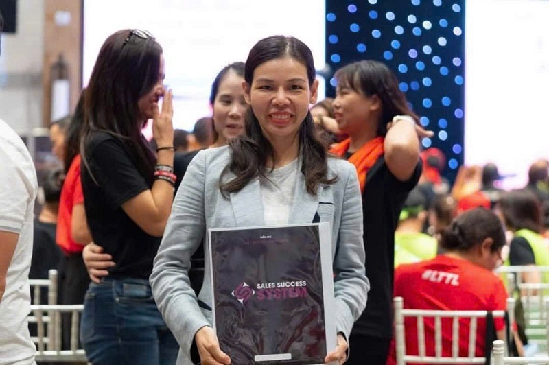 Mắt 10/10