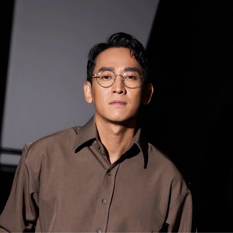 Mắt kính BUTITAN