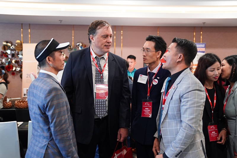 Cận thị viễn thị loạn thị