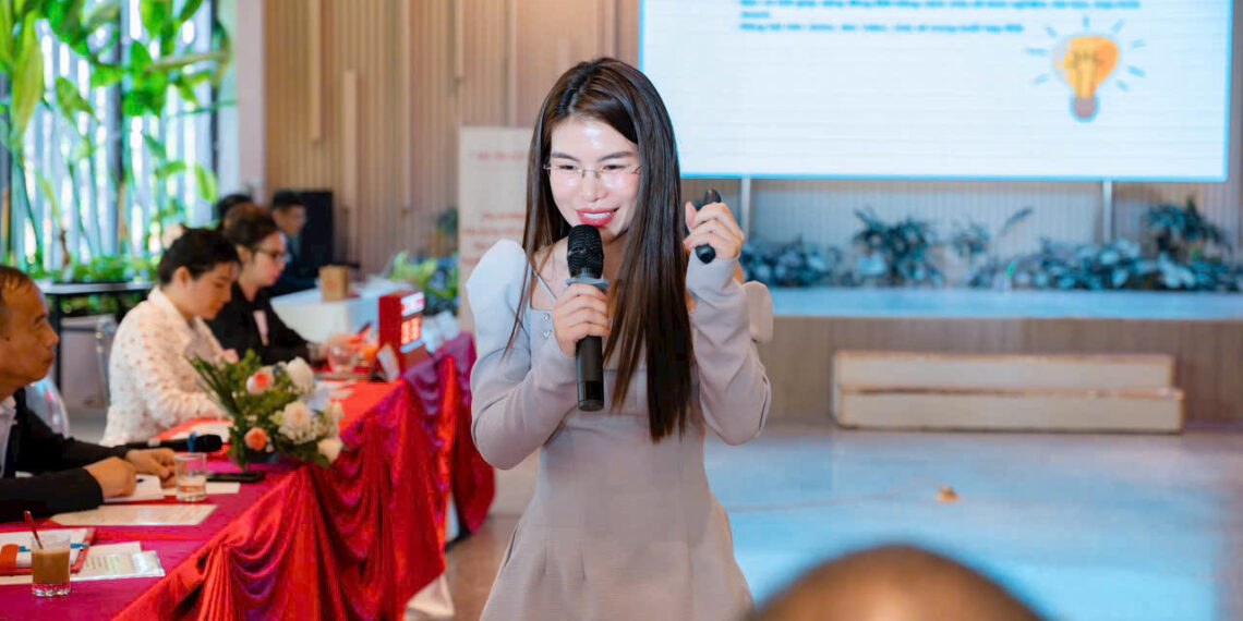 Loạn thị là như thế nào