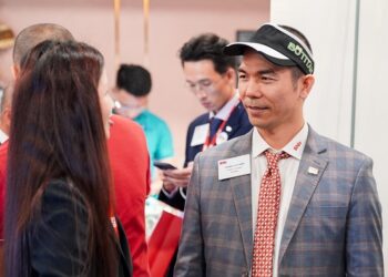 Mắt bị lão hóa sớm