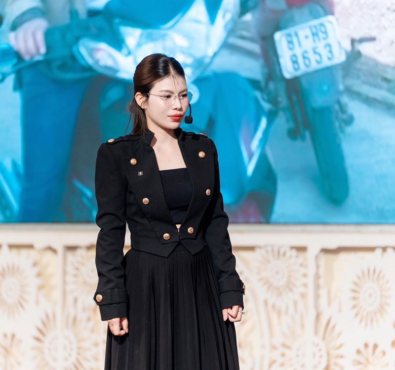 Bị mờ một bên mắt