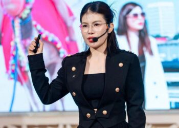 Mắt cận bao nhiêu độ thì mổ được