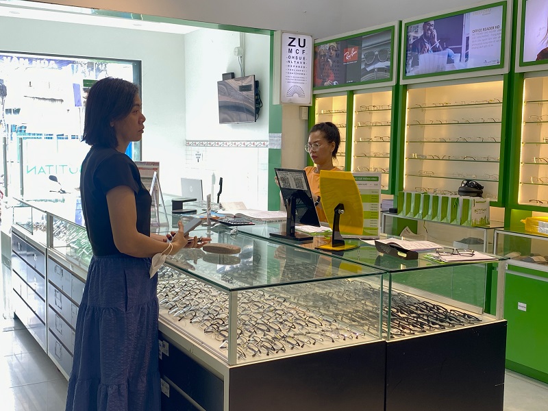 Thâm quầng mắt là thiếu chất gì