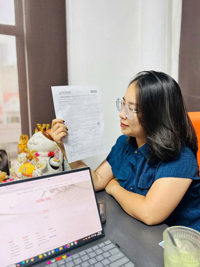 Mắt kính BUTITAN