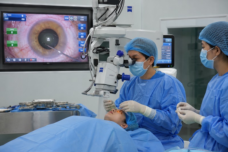 19 độ khi không có kính