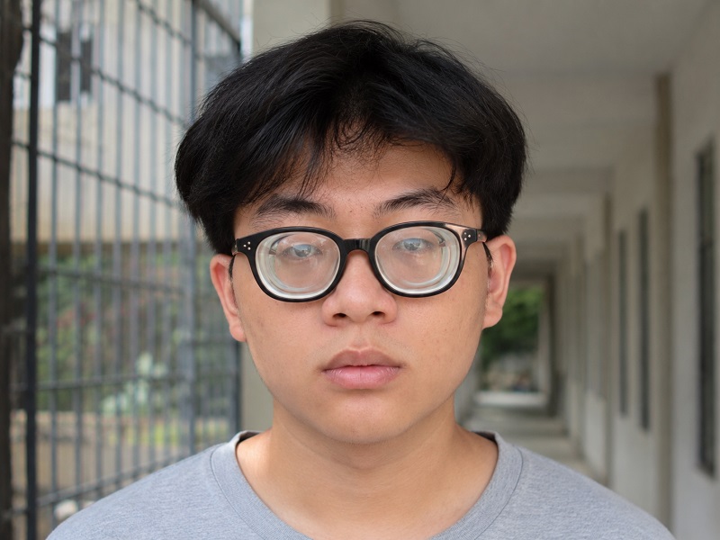 Mắt kính BUTITAN