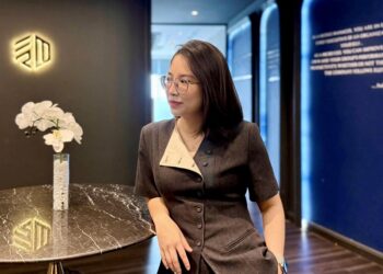 6 độ khi không có kính