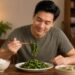 Ăn rau muống có bị mờ mắt không