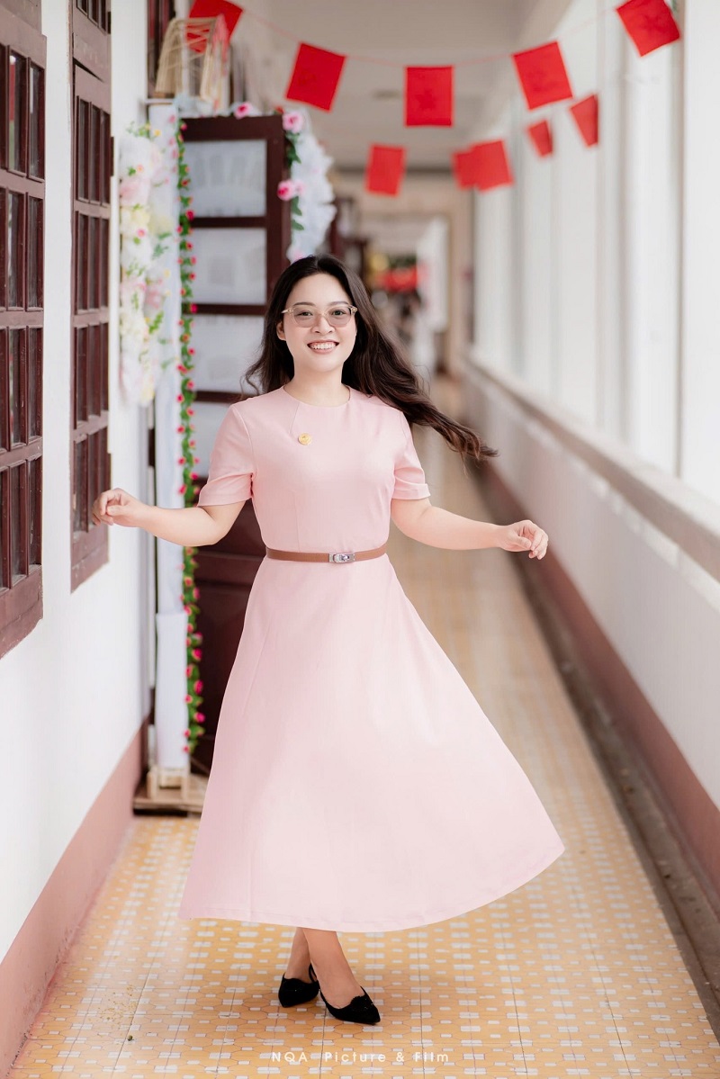 Kính chống tia UV có chống ánh sáng xanh không