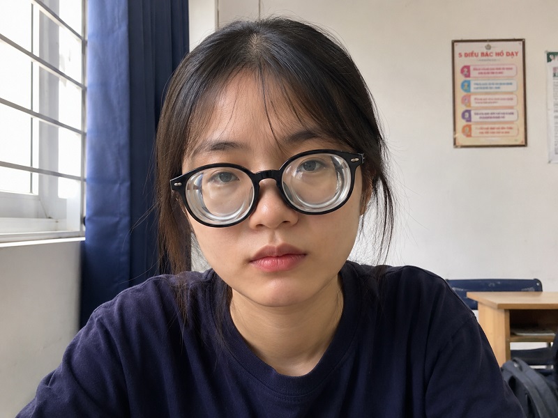 Mắt kính BUTITAN
