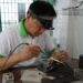 Gọng kính Omega bị gãy khớp nối hàn được không