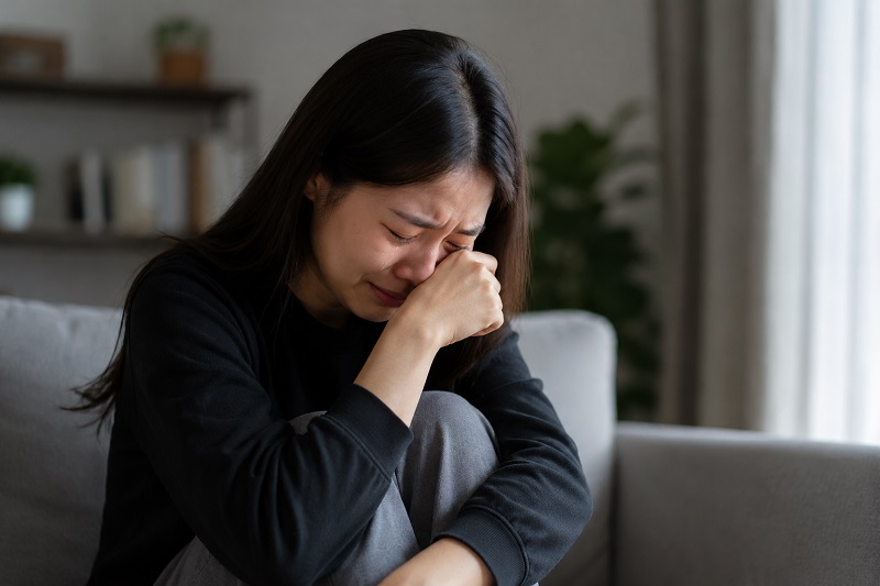 Mắt kính BUTITAN