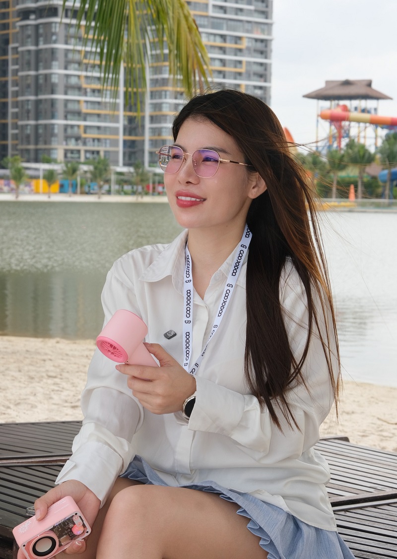 Mắt 4 10