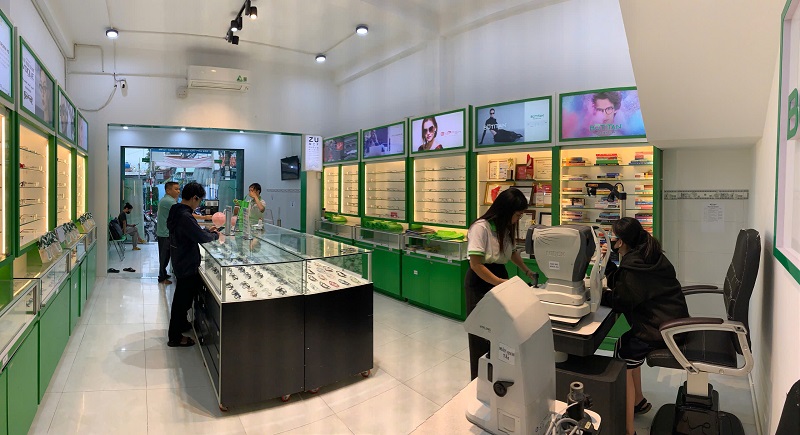 Mắt kính BUTITAN