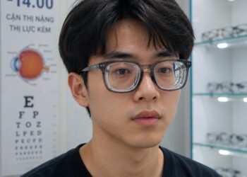 Cận nặng 14 độ