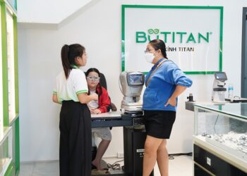 Nhức đầu mỏi mắt là bệnh gì
