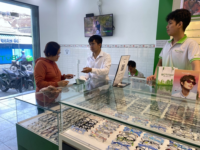 Nhức đầu mỏi mắt là bệnh gì
